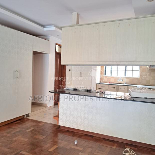 2bdrm Apartment in Riverside, Westlands for rent