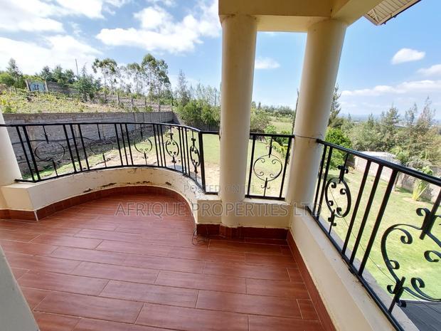 4bdrm Mansion in Naivasha for sale