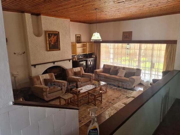 4bdrm Bungalow in Loresho for sale