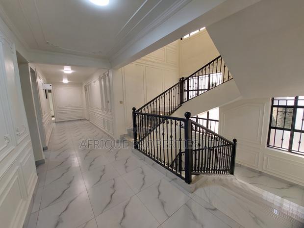 7bdrm Mansion in Ridgeway, Ridgeways for rent