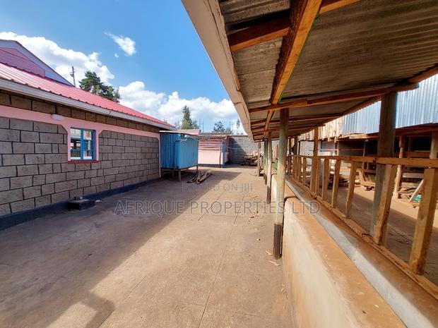 3bdrm Bungalow in Ikinu for rent