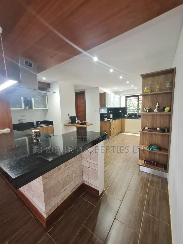 4bdrm Mansion in Runda for sale