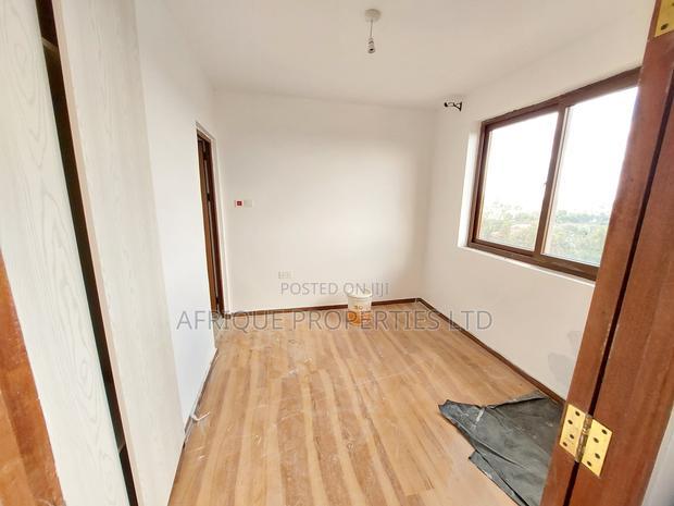 4bdrm Duplex in Kiambu Road for rent