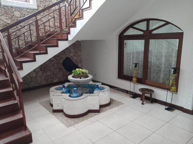 Furnished 4bdrm Mansion in Nyali Lantana for rent