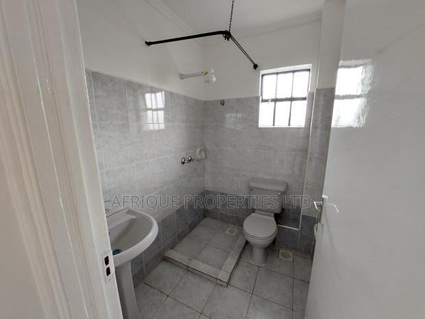 4bdrm Townhouse/Terrace in Muthaiga North for sale