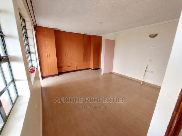 5bdrm Mansion in Membly Estate for sale