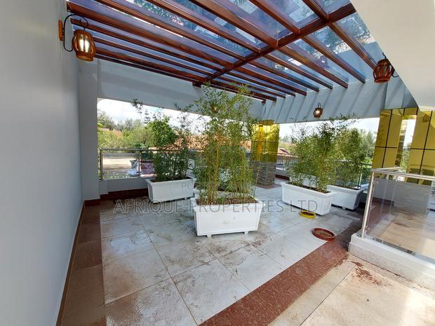 5bdrm Mansion in Thome for rent