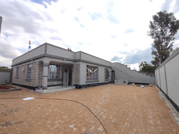 3bdrm Bungalow in Juja Farm for sale