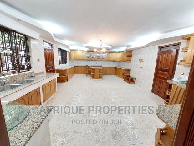5bdrm Mansion in Runda for sale