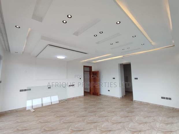 4bdrm Mansion in Kinjani Ridge Estate, Ruiru for sale