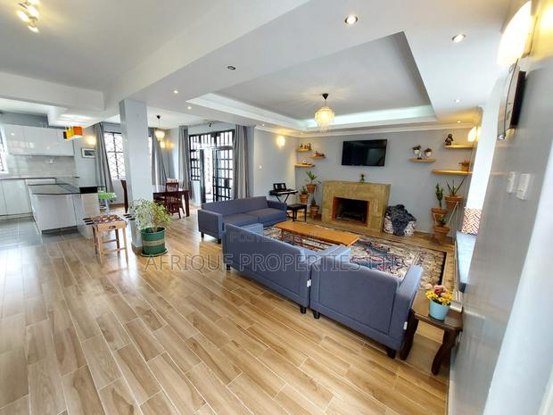 4bdrm Mansion in Bypass, Kamakis for sale