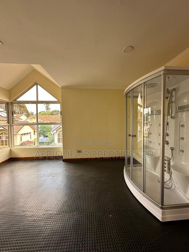 5bdrm Mansion in Lavington for sale