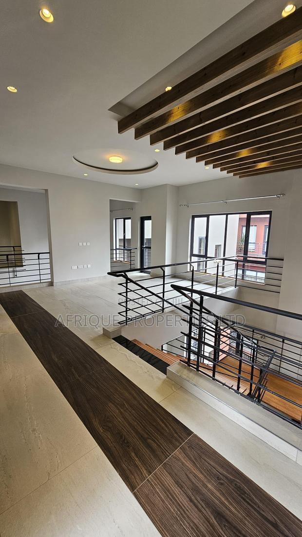 4bdrm Penthouse in Kileleshwa for sale