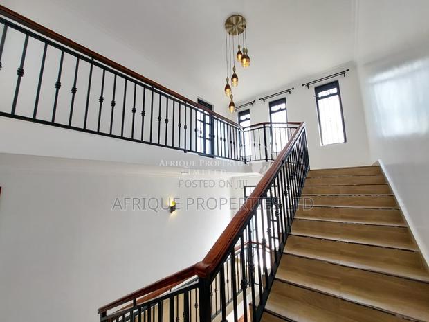 4bdrm Mansion in Near Dmdaykio, Ruiru for sale