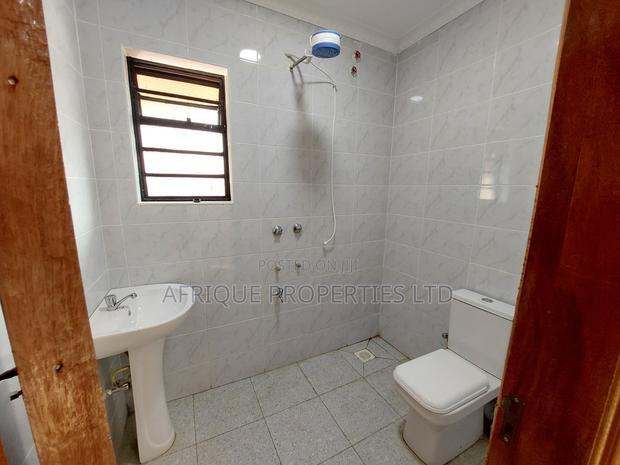 4bdrm Mansion in Membley for sale