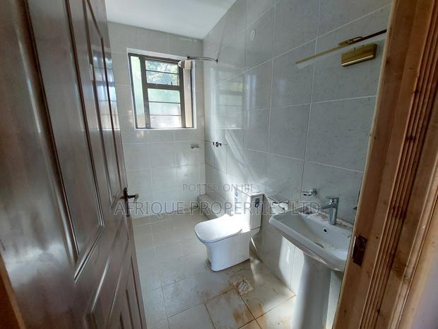 4bdrm Mansion in Kiambu Road for rent