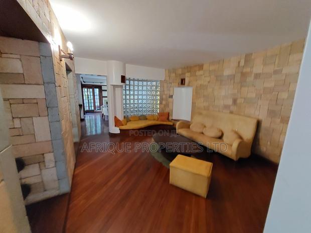 6bdrm Mansion in Runda for rent