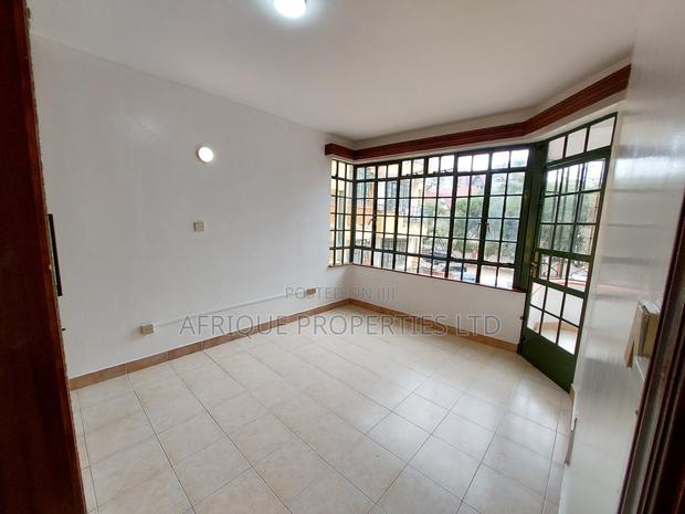 3bdrm Apartment in Kilimani for rent
