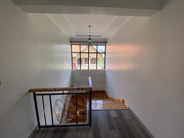 4bdrm Townhouse / Terrace in Muthaiga for rent
