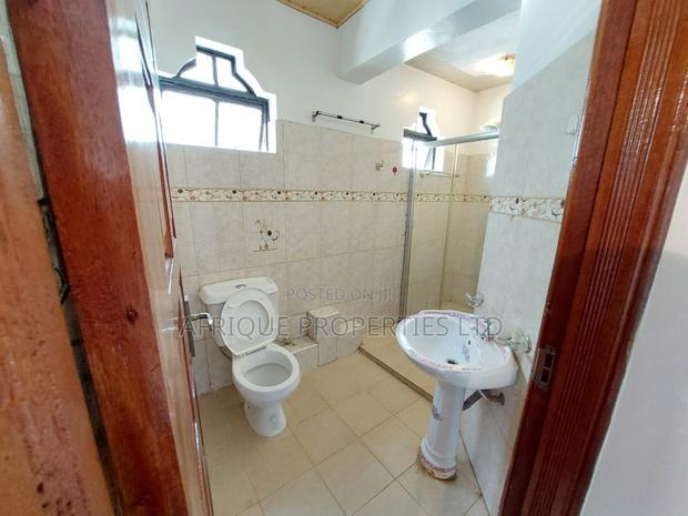 4bdrm Mansion in Safari Park, Thome for rent