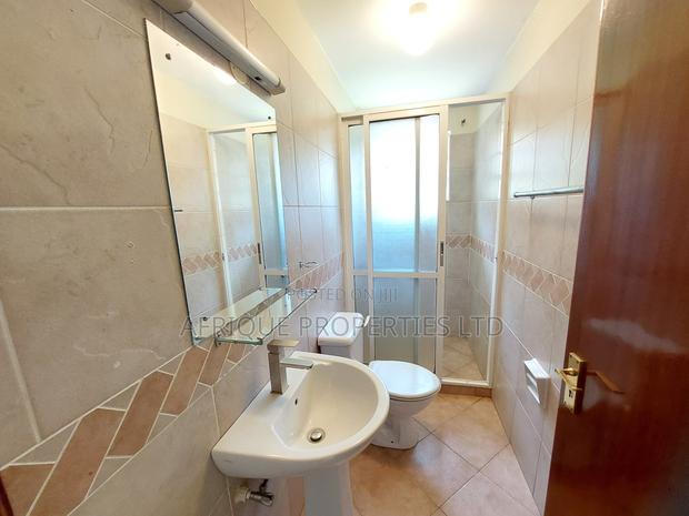 4bdrm Mansion in Runda for rent