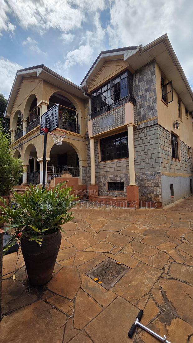 4bdrm Mansion in Kitisuru for sale