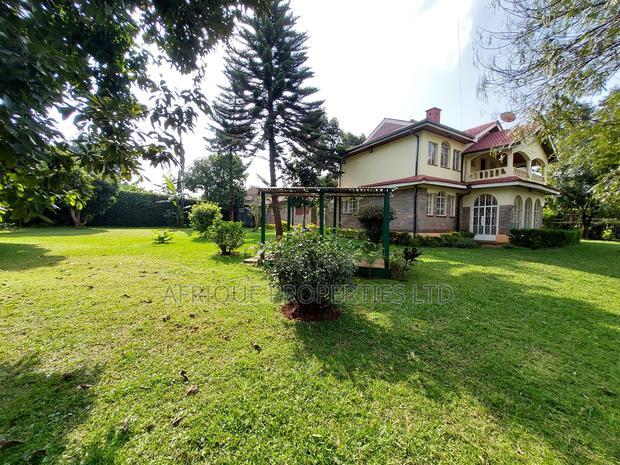 5bdrm Mansion in Kitisuru for rent