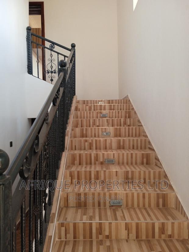4bdrm Mansion in Thome for rent