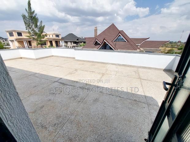 4bdrm Mansion in Near Dmdaykio, Ruiru for sale