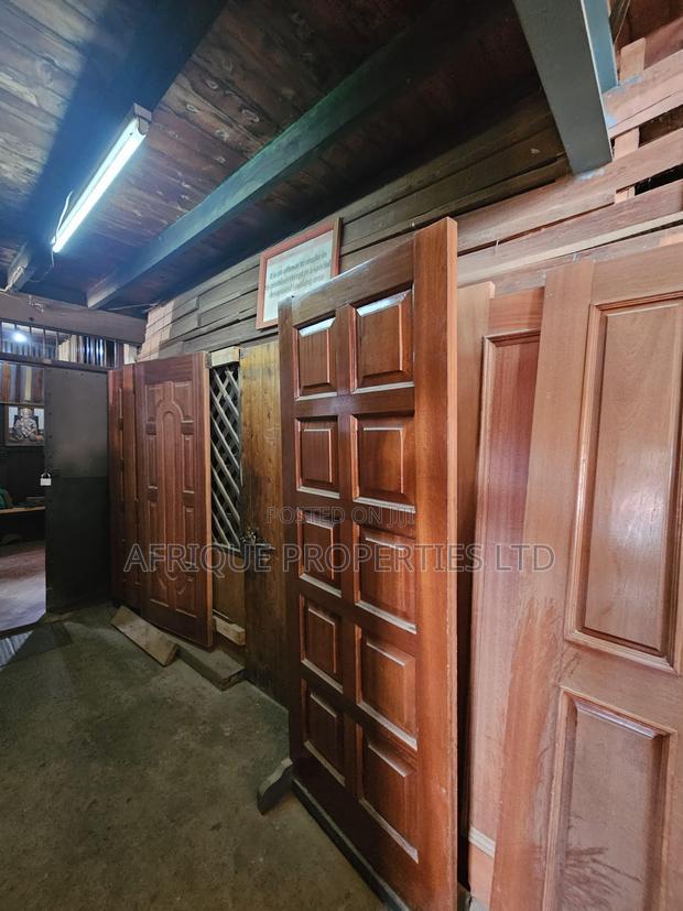 Prime Godown for Sale in Industrial Area