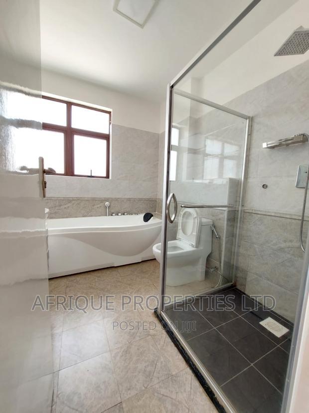 4bdrm Mansion in Runda for rent