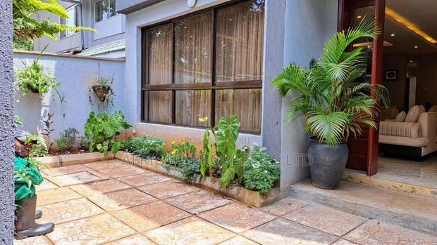 3bdrm Villa in Riverside, Westlands for rent