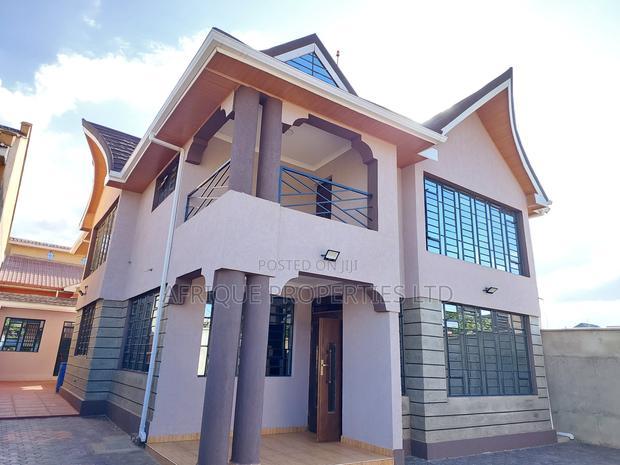 4bdrm Mansion in Membley for sale