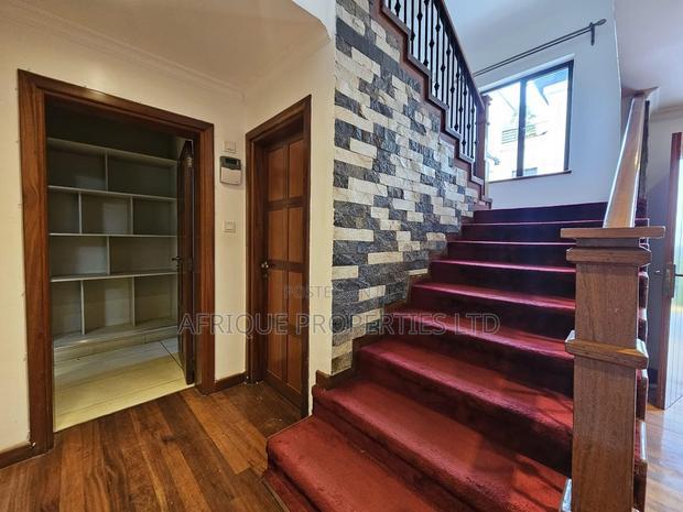 4bdrm Mansion in Kileleshwa for sale