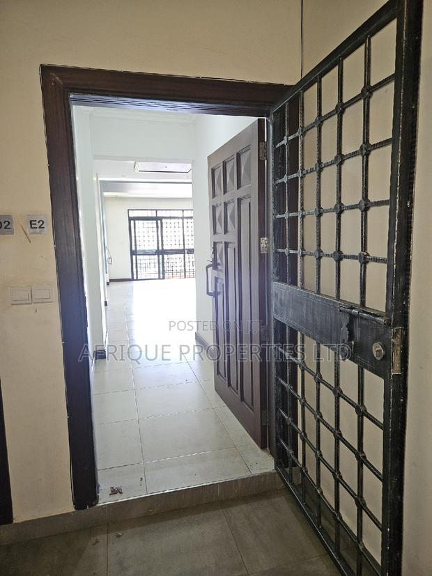 3bdrm Apartment in Parkland, Parklands/Highridge for sale