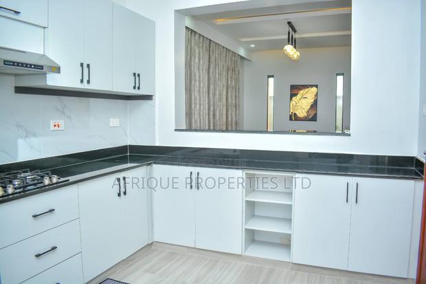 3bdrm Bungalow in Nakuru Tabuga for sale