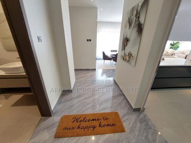 4bdrm Apartment in Parkland, Parklands/Highridge for sale
