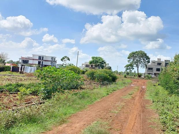 Ruiru Mhasibu 1/4 Plot for Sale