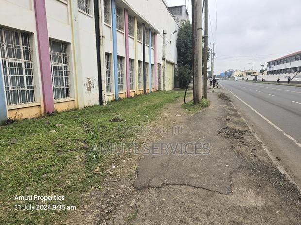 Old Godown for Sale on 0.5acre