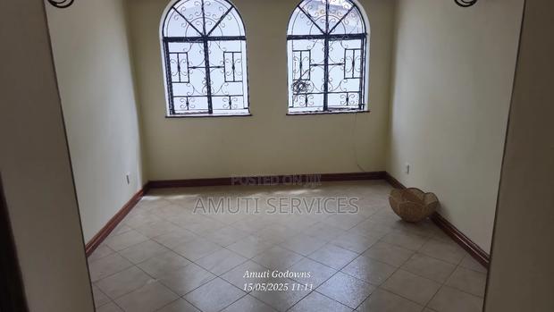 5bdrm Villa in Millennium Villas, Riverside Drive for sale