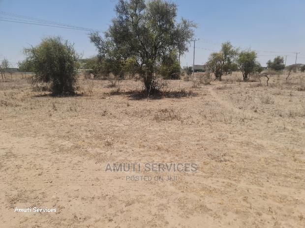 Maanzoni: 3 Acres for Petrol Station