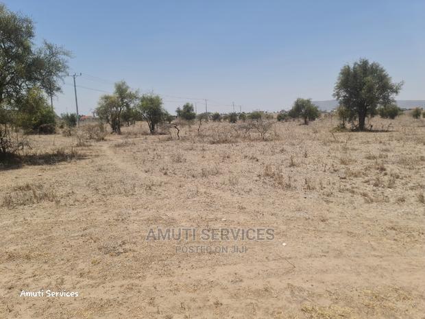 Maanzoni: 3 Acres for Petrol Station