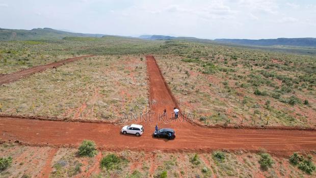 Kikuyu Nachu Plots 50*100 at Inclusive