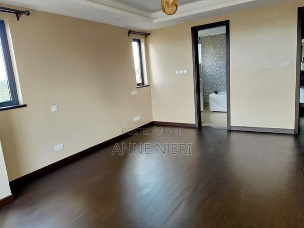 4bdrm Duplex in Lavington for rent