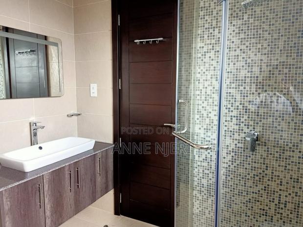 4bdrm Duplex in Lavington for rent