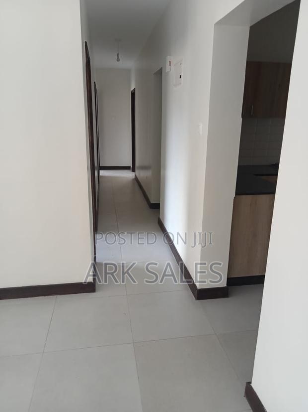 3bdrm Apartment in Sunpark Residence, Gateway Mall Area for rent