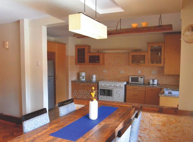 3bdrm Apartment in Malakal Court, Spring Valley for rent