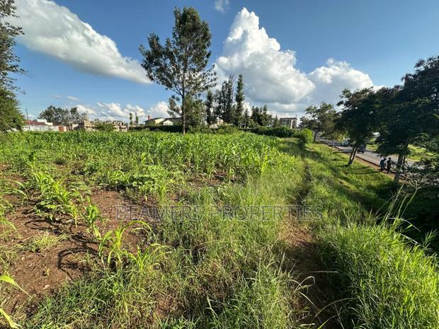 1/2 Acre for Sale in Kenol