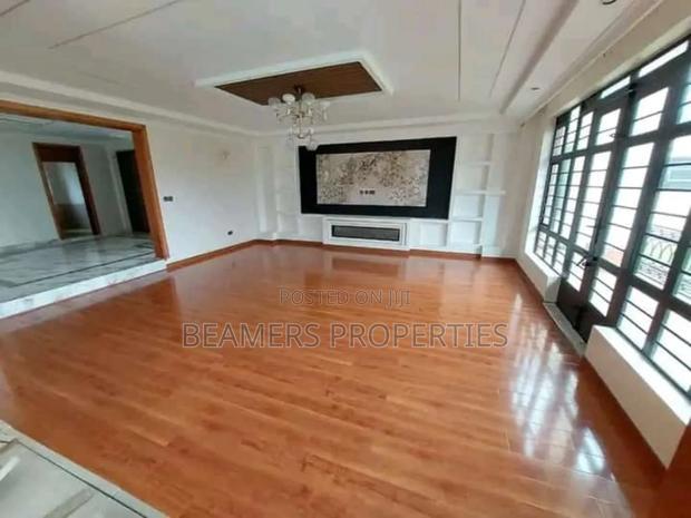 6bdrm Villa in Ruiru for sale