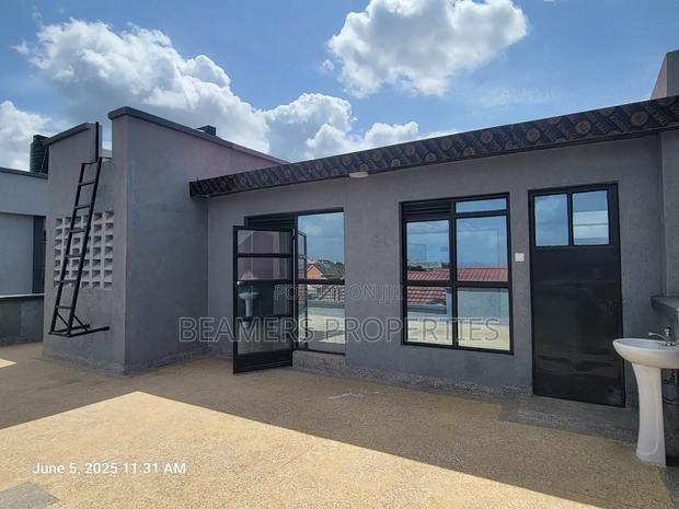4bdrm Maisonette in Muigai Inn, Kenyatta Road / Theta for sale